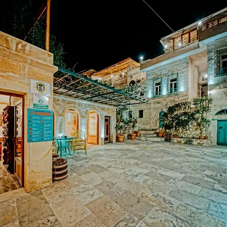 Hotel Elysee Cave House