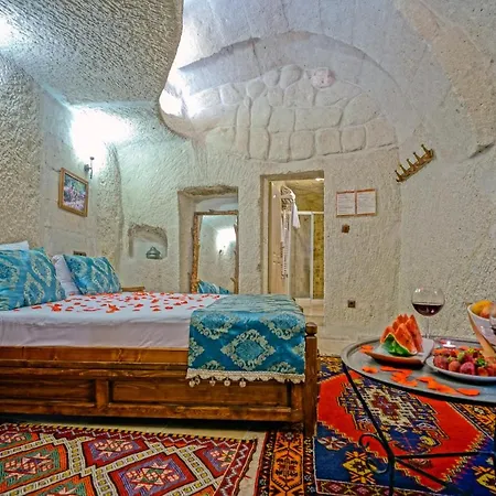 Elysee Cave House بيت ضيافة