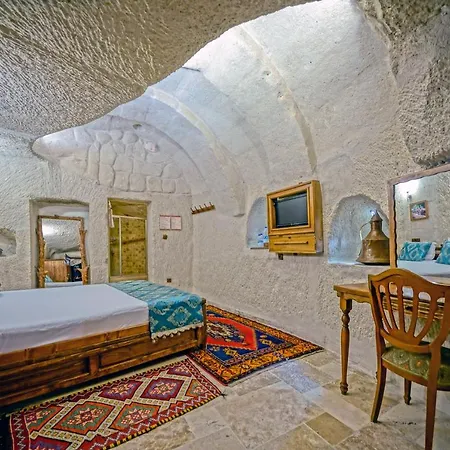 Elysee Cave House غوريمِيه