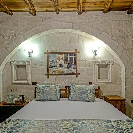 Elysee Cave House Szálloda 4*