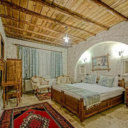 Elysee Cave House Szálloda 4*