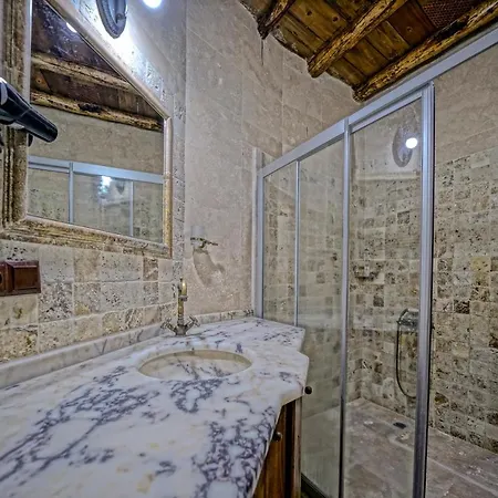 Elysee Cave House 2* غوريمِيه