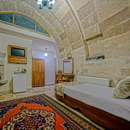 Elysee Cave House بيت ضيافة