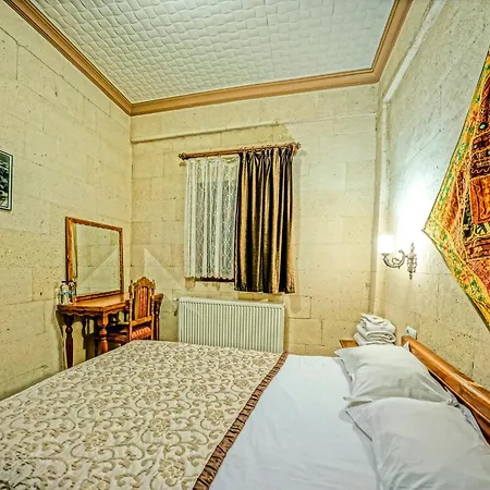 Elysee Cave House بيت ضيافة 2*