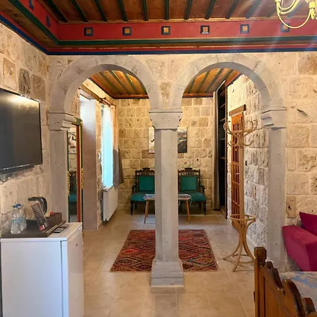 Elysee Cave House