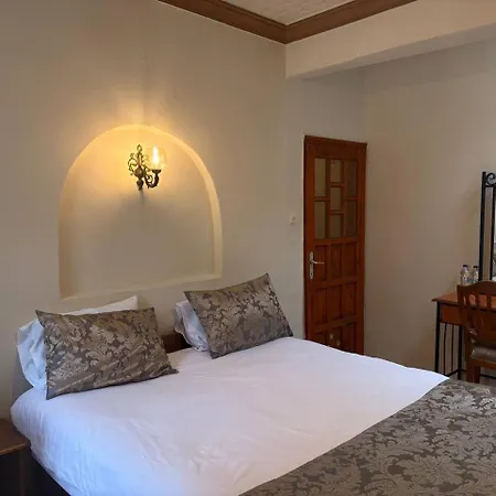 Elysee Cave House بيت ضيافة 2*