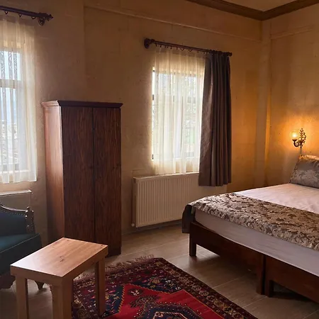 Gasthof Elysee Cave House