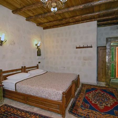 Hotel Elysee Cave House 4*