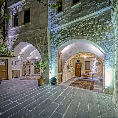 Elysee Cave House Szálloda