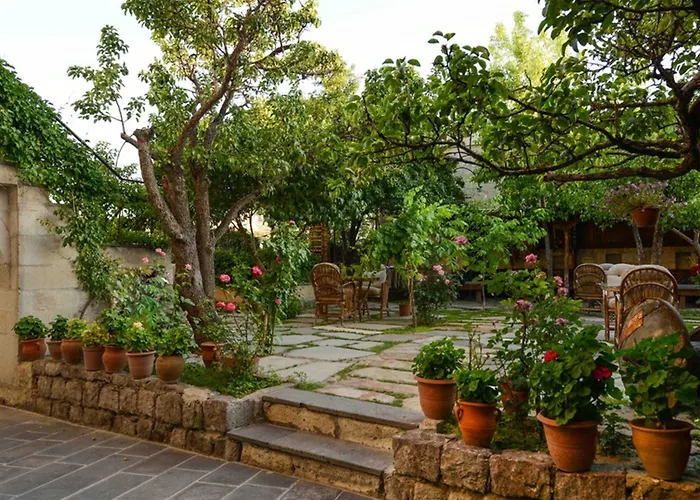 Hotel Elysee Cave House 4*